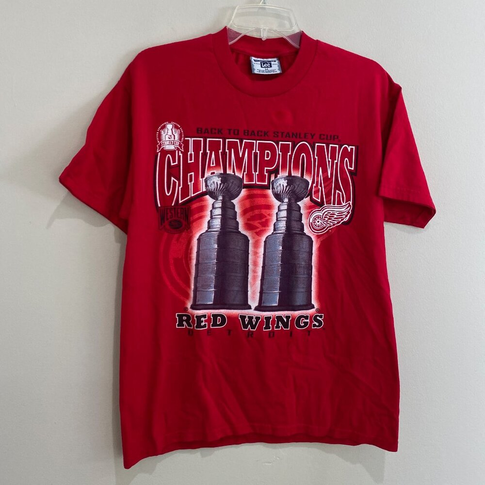 Vintage 1998 Stanley Cup Detroit Red Wings Back 2 Back Champs  T-Shirt Sz M